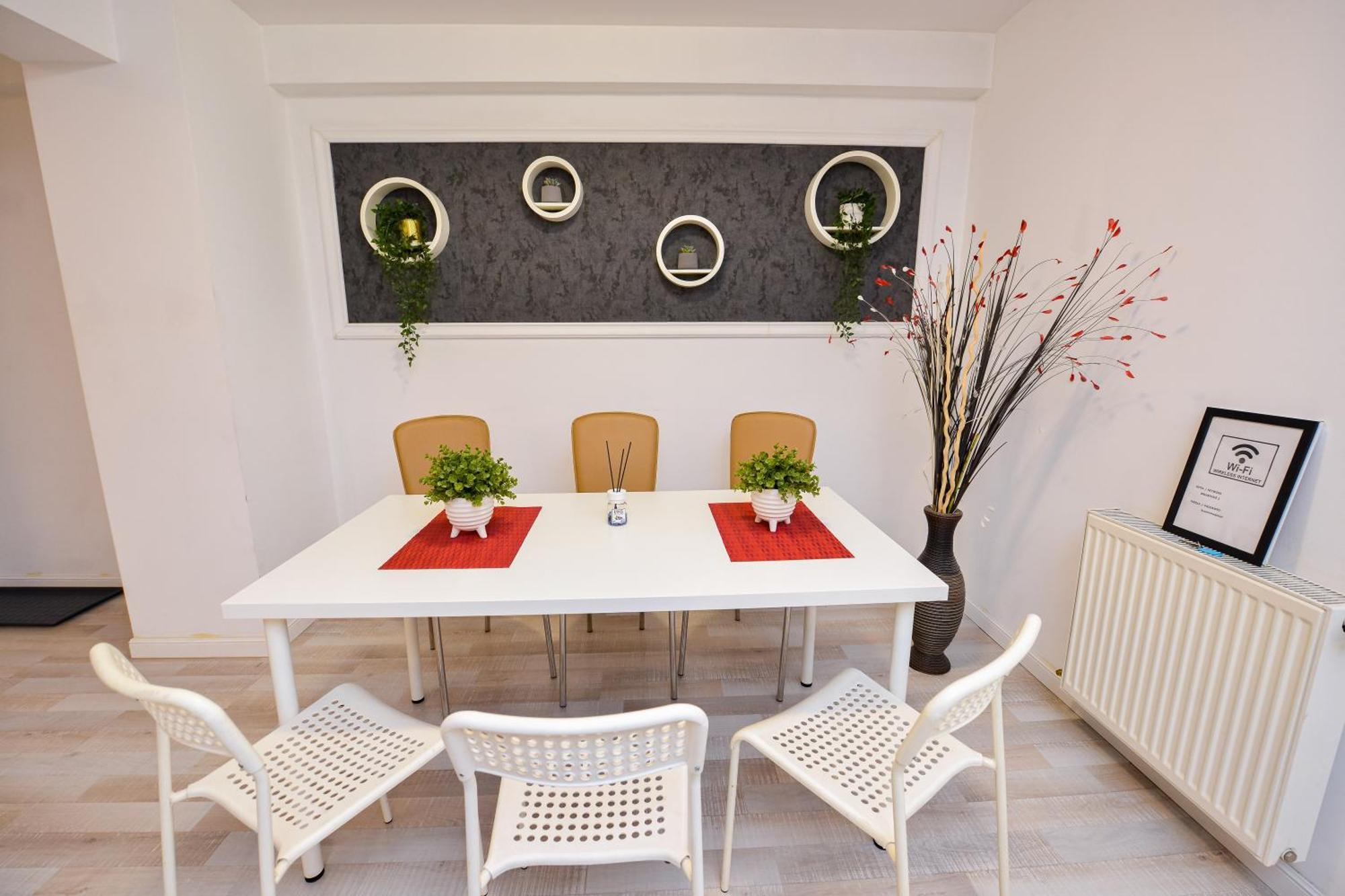 Pierre Cardin Deluxe Apartment With Terrace By Magniflex Βουκουρέστι Εξωτερικό φωτογραφία